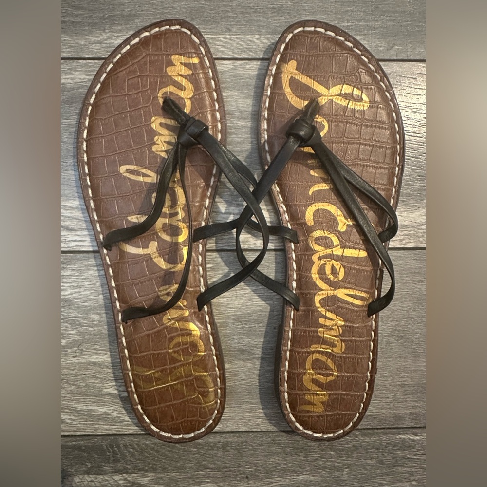 Sam Edelman Black Flat Sandals - Size 9